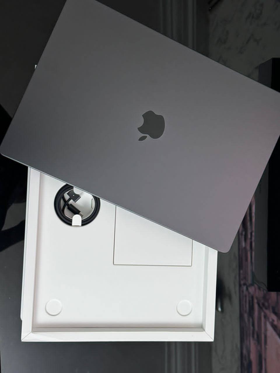 MacBook Pro M4 Pro 24 cœurs 512 Go SSD neuf