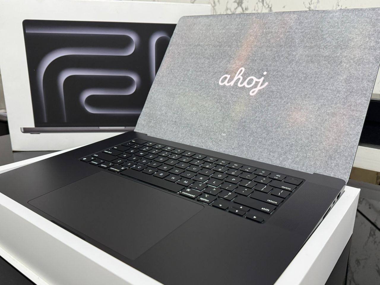 MacBook Pro M4 Pro 24 cœurs 512 Go SSD